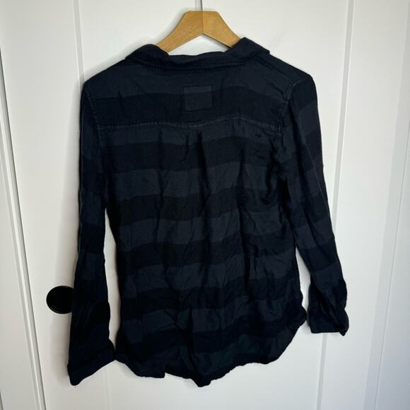 Rails Black Stripe Cotton Button Down Shirt Blouse Size Medium - Picture 4 of 4